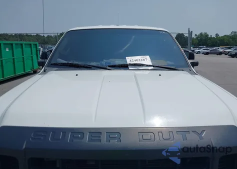 2010 Ford F-250 King Ranch/Lariat/Xl/Xlt z USA, uszkodzony, nr VIN 1FTSW2A57AEA16018